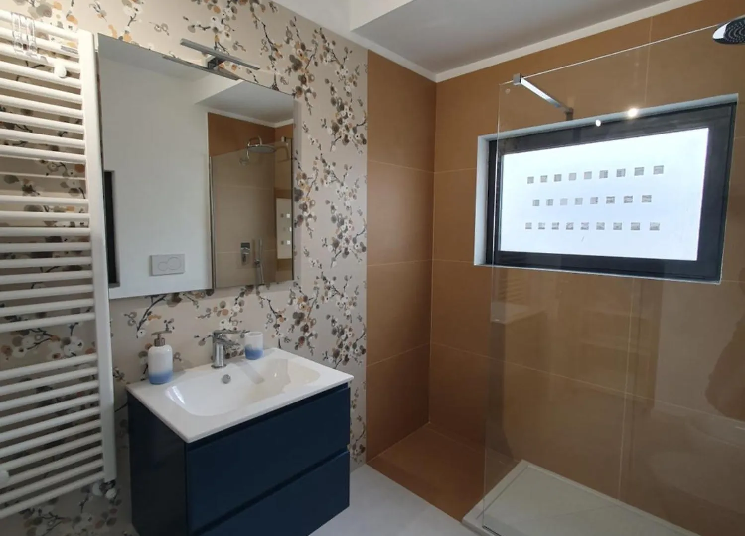 Pitti Rainbow Apartment Florence
